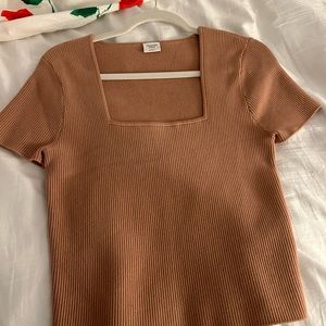 Ottoman square neck shirt